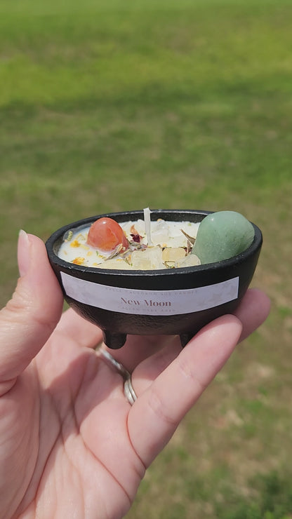 New Moon Mini Cauldron Soy Candle
